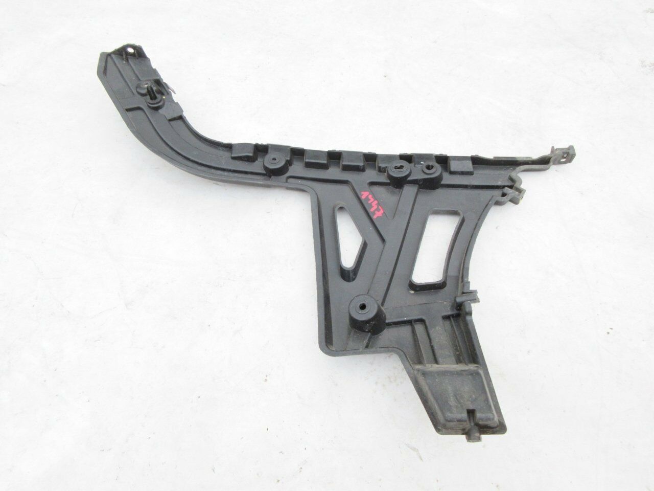 Latitude Sol Arka Tampon Ayağı Braketi (2008-2015) 850450012R -Renault Mais