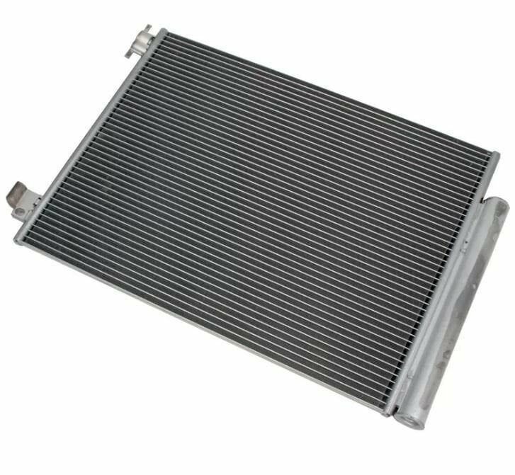 Clio 2-II Symbol Logan 2-II Sandero 2-II Klima Radyatörü Kondansör (2013-2020) 921006843R -Veka