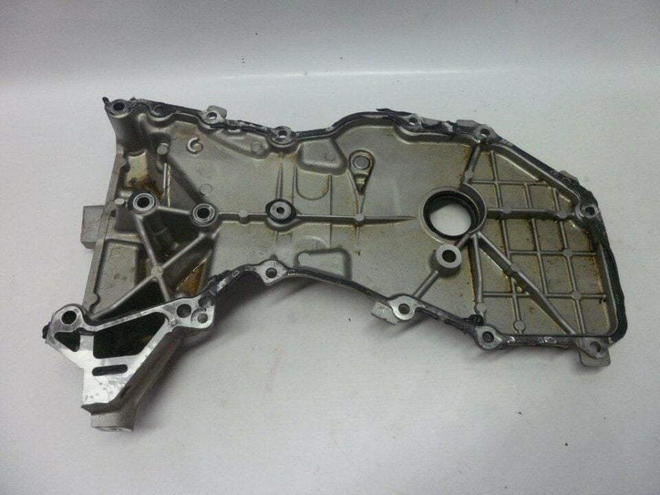 Megane 4-IV Duster 2-II Motor Eksantrik Zincir Kapağı  1.6 Sce H4M 135029791R -Renault Mais