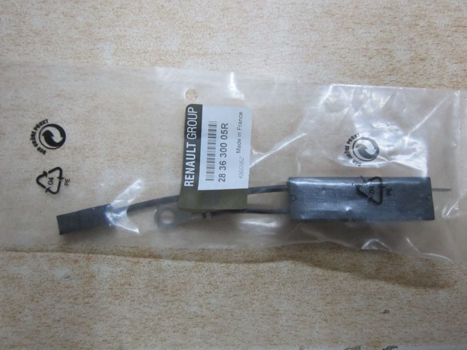 Renault Latitude Radyo Anteni 283630005R -Renault Mais