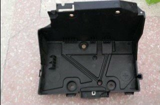 Kango 3-III Akü Alt Bakaliti (2008-2020) 8200870492 -Renault Mais