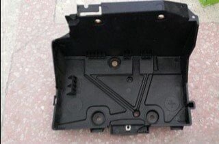 Kango 3-III Akü Alt Bakaliti (2008-2020) 8200870492 -Renault Mais