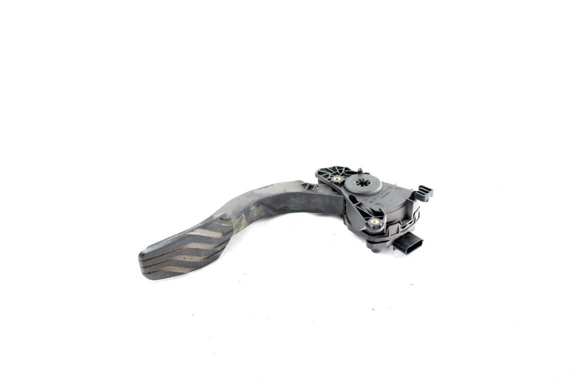 Duster 2-II Gaz Pedalı 1.3 Tce H5H (2018-2024) 180100879R -Renault Mais