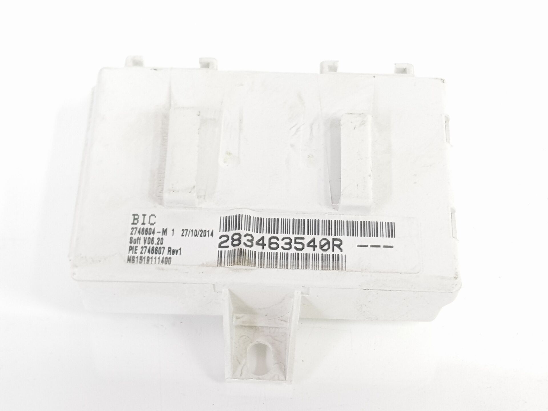 Aksesuar Prizi Ara Bağlantı Ünitesi 283467937R-283463540R-283468105R -Renault Mais