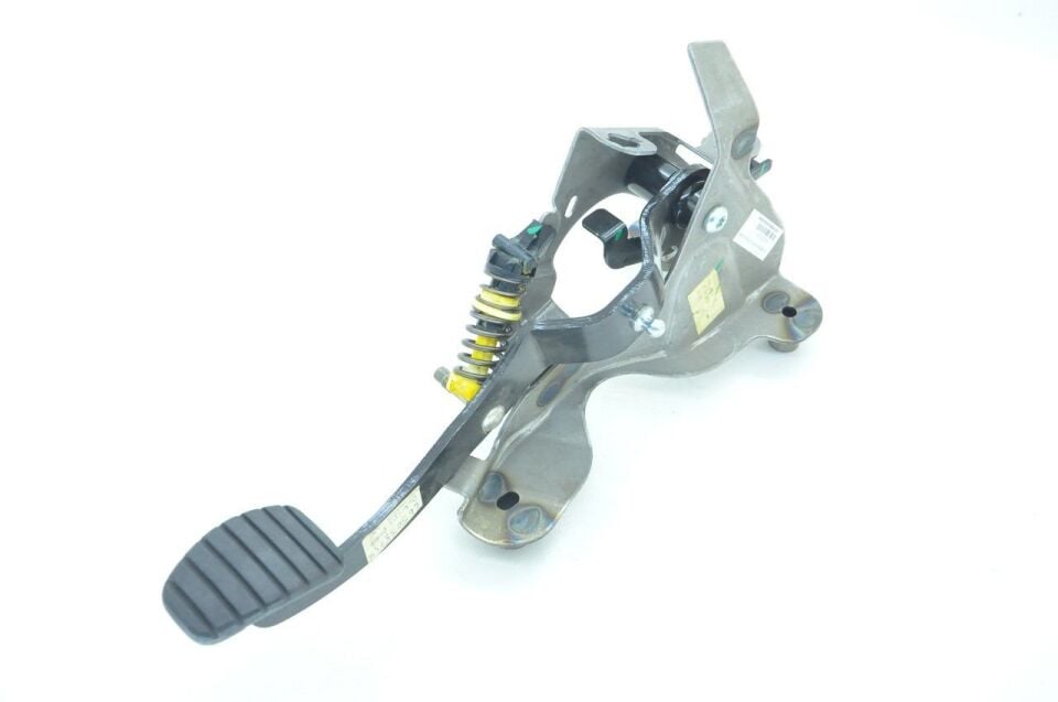 Megane 3-III Fluence Debriyaj Pedalı (2008-2016) 465038245R -Yerli Üretim