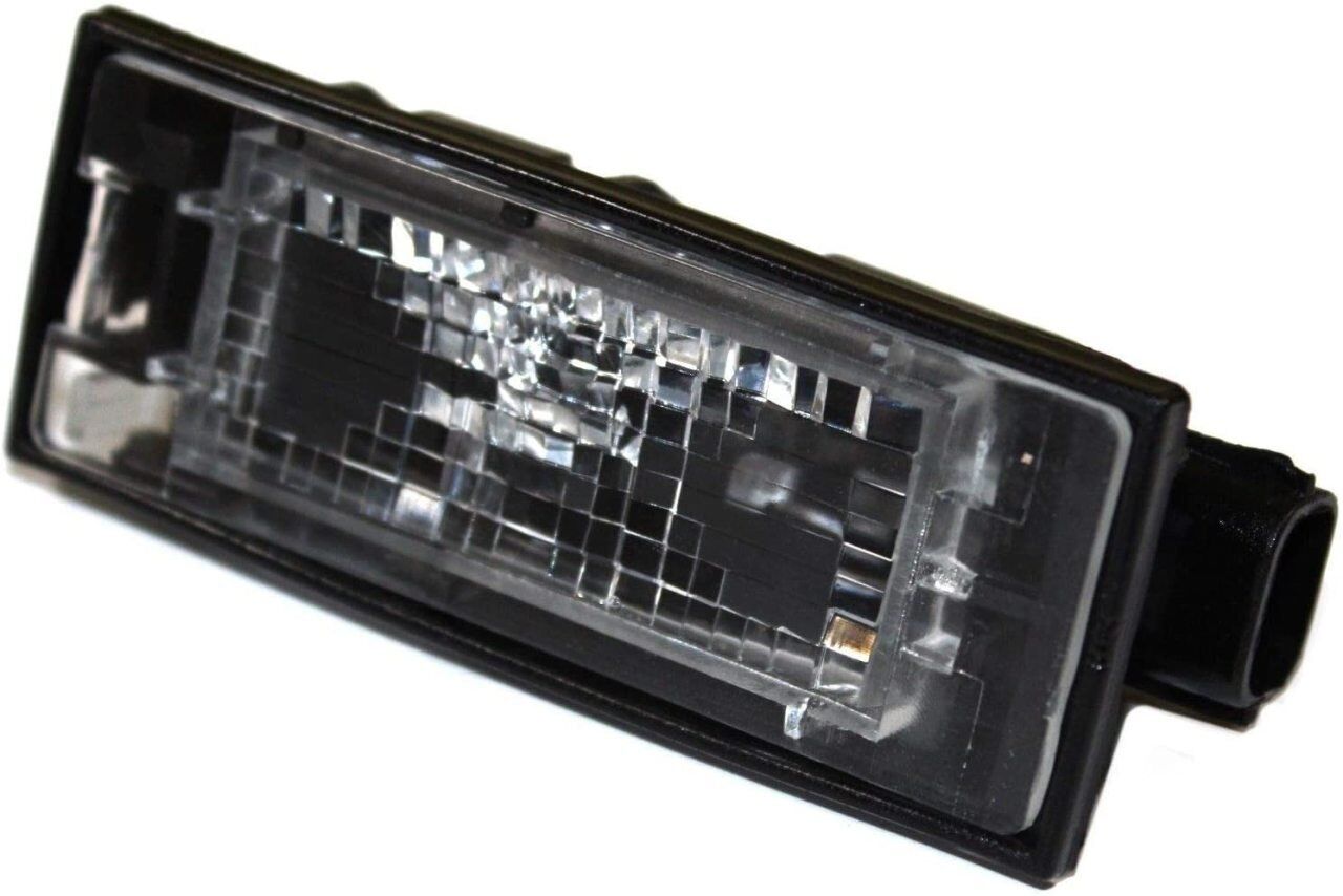 Clio 3-III Plaka Aydınlatma Lambası (2004-2012) 8200480127 -Kaya Plastik