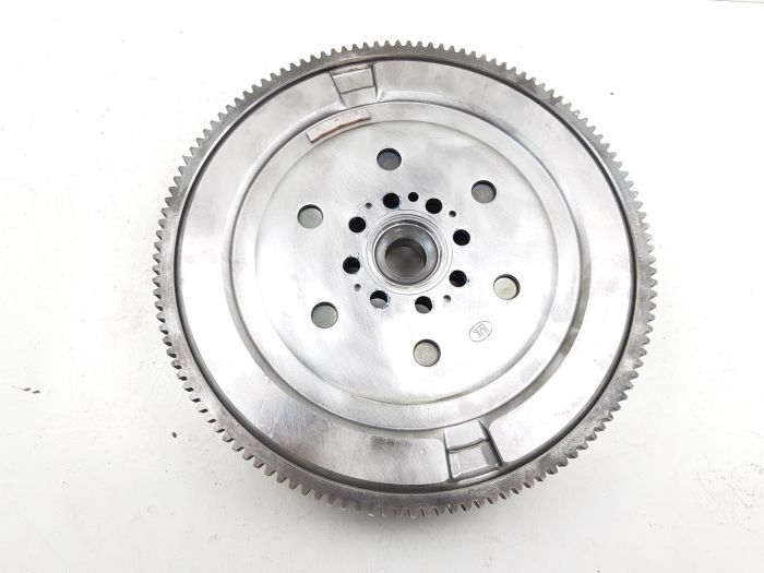 Trafic 3-III Motor Volanı (Volant) 2.0 Dci M9R (AdBlue) 123106905R-123101516R -Renault Mais