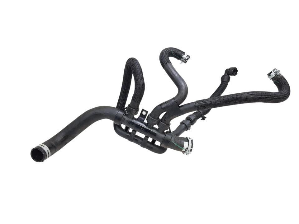 Trafic 3-III Radyatör Soğutma Alt Borusu Hortumu 1.6 Dci R9M Euro 6 215010400R -Renault Mais