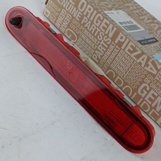 Kango 3-III Arka 3. Stop Lambası (2008-2020) 8200439498 -Renault Mais