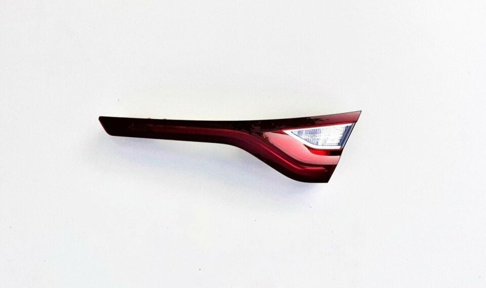 Megane 4-IV Sedan Sağ Stop Lambası İç (2016-2024) 265502533R-Renault Mais