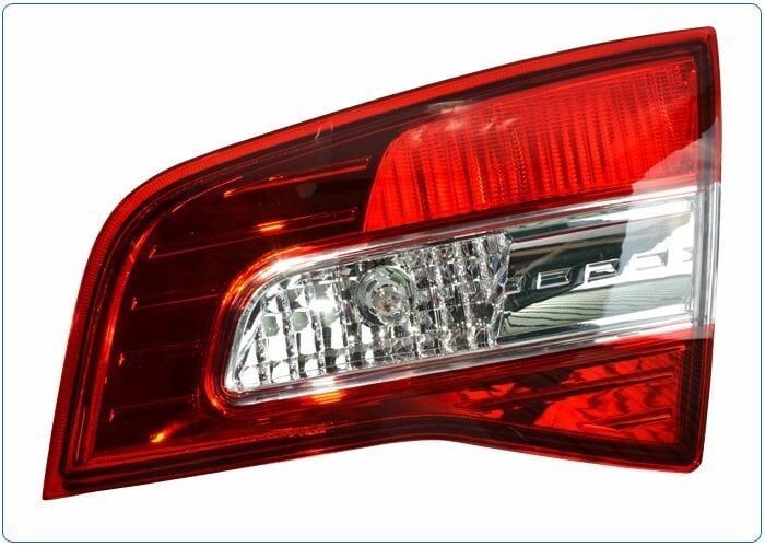 Koleos 1-I Sağ Arka İç Stop Lambası (2008-2015) 26550JY05A -Depo