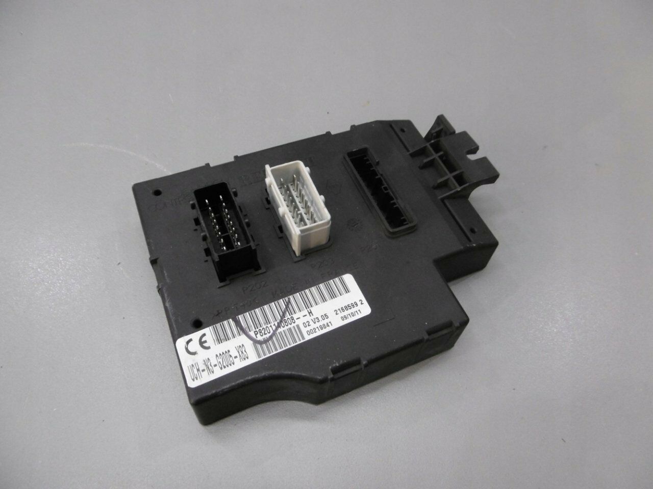 Trafic 2-II UCH Beyni (2002-2012) 8201140808 -Renault Mais