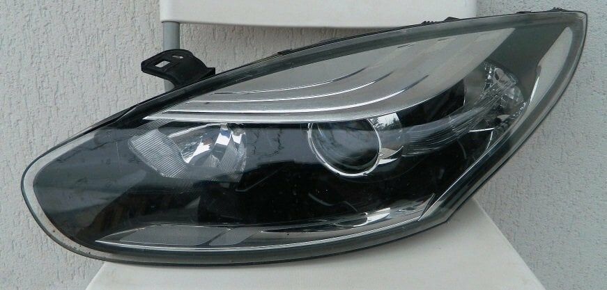 Megane 3-III Sol Far Lambası (2013-2016) 260605817R -Magnetti Marelli
