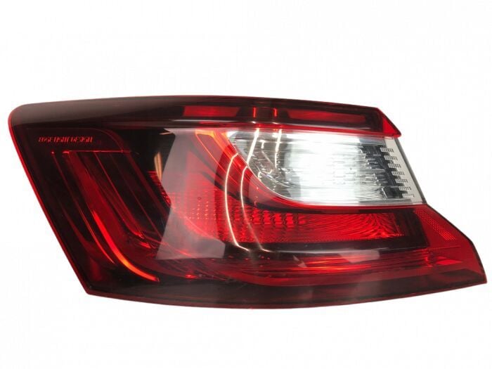 Megane 4-IV Sedan Sol Dış Stop Lambası (2016-2024) 265558986R -Tyc